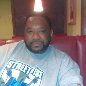 Meet your Posher, Henry